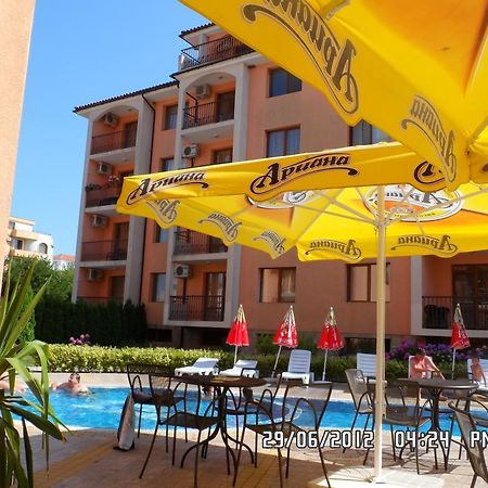 Gardenia Apartments Primorsko Exteriér fotografie