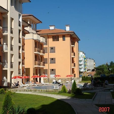 Gardenia Apartments Primorsko Exteriér fotografie