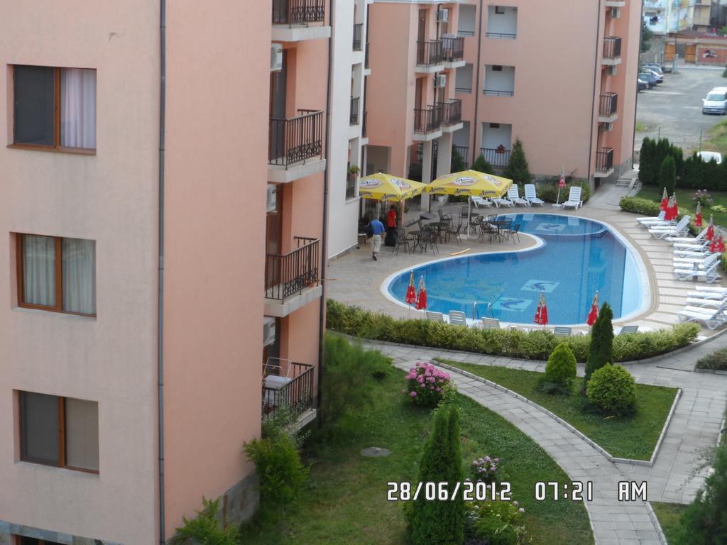 Gardenia Apartments Primorsko Exteriér fotografie