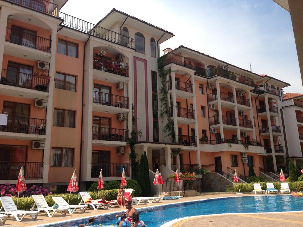Gardenia Apartments Primorsko Exteriér fotografie